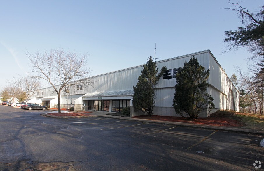 428 Hayden Station Rd, Windsor, CT, 06095 Industrial Space For Lease