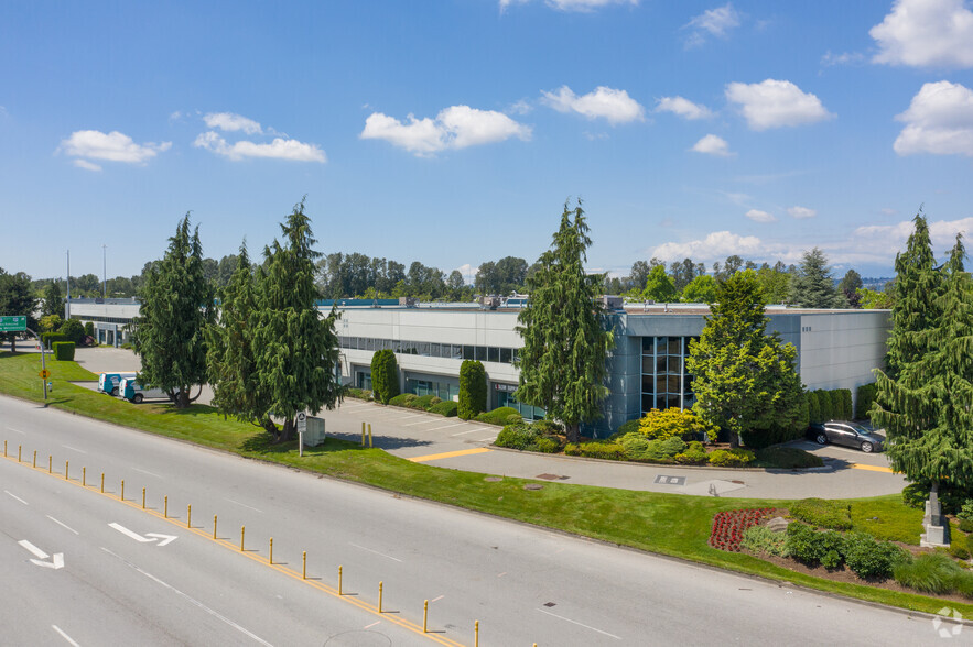 1087-1121 Cliveden Ave, Delta, BC for lease - Primary Photo - Image 1 of 5