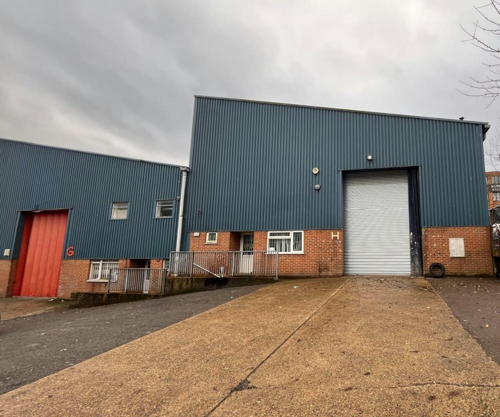 Progress Rd, High Wycombe for lease Building Photo- Image 1 of 2