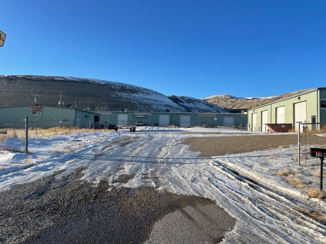 42 Purple Sage Rd, Rock Springs, WY for sale - Building Photo - Image 1 of 1