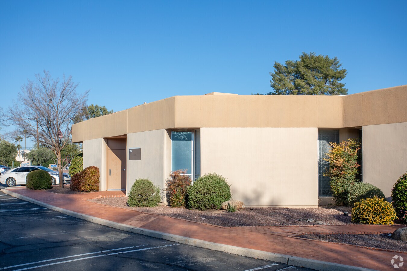 310 N Wilmot Rd, Tucson, AZ 85711 Academy Medical Center