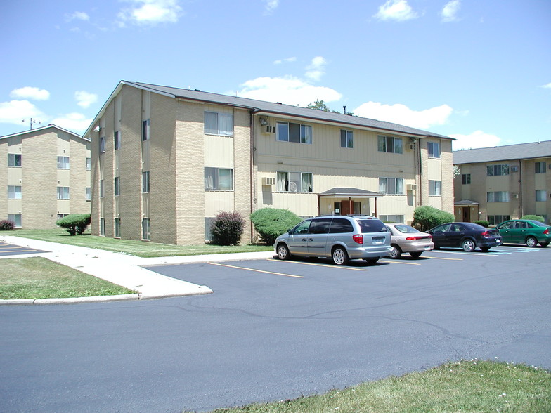 188-202 Hubbard St, Mount Clemens, MI 48043 | LoopNet