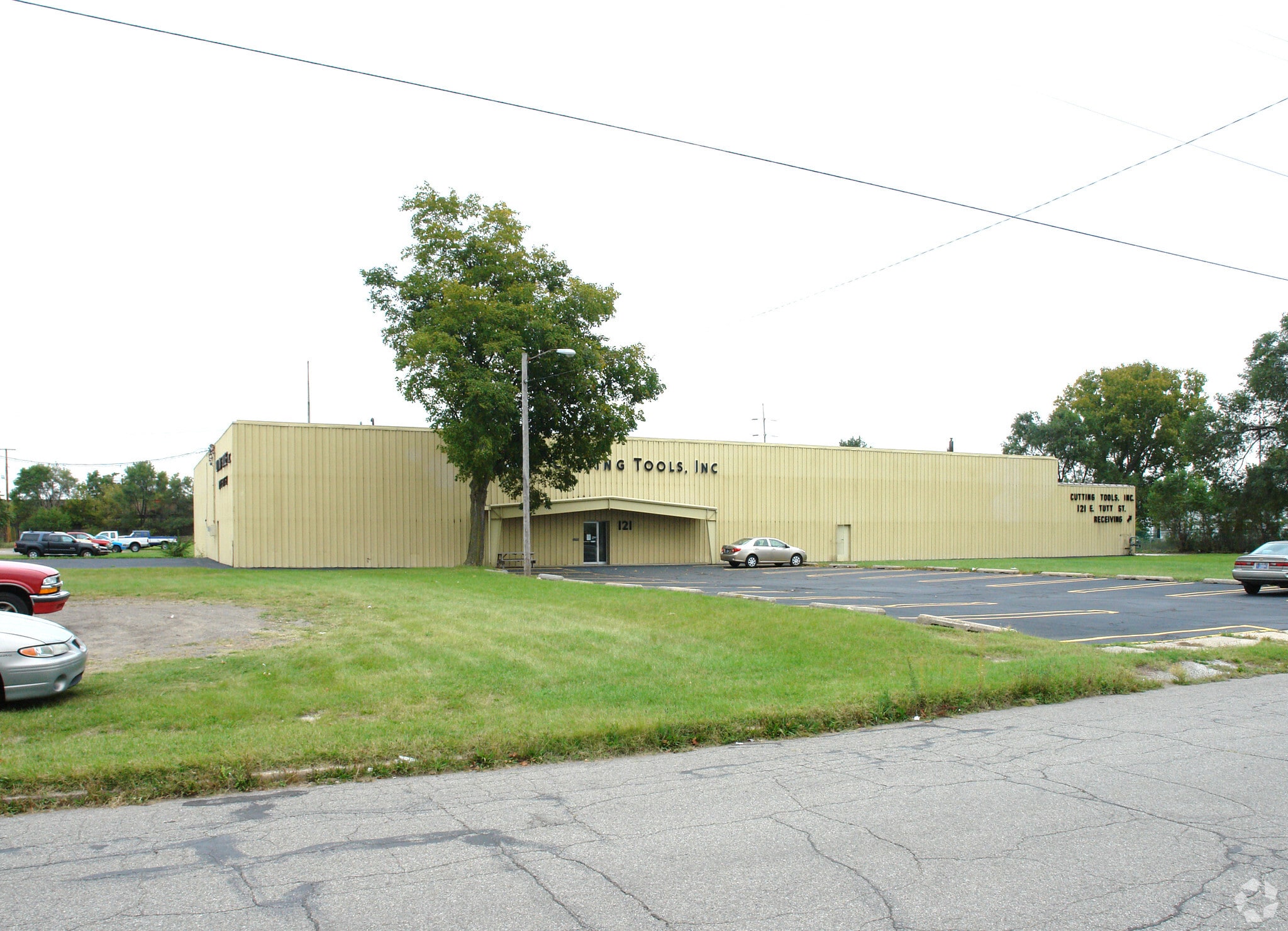 121 E Tutt St, South Bend, IN for lease Building Photo- Image 1 of 16