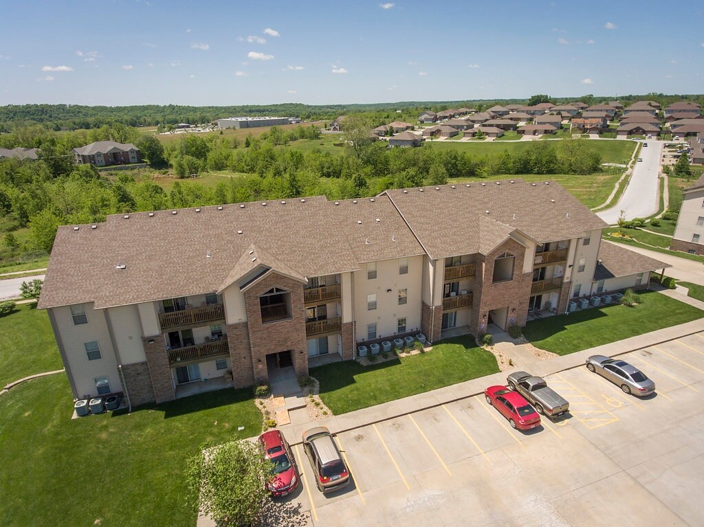 2145 W Bingham St, Ozark, MO for sale Building Photo- Image 1 of 1