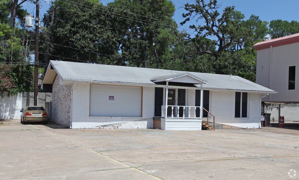 10124 Long Point Rd, Houston, TX for sale - Primary Photo - Image 1 of 1