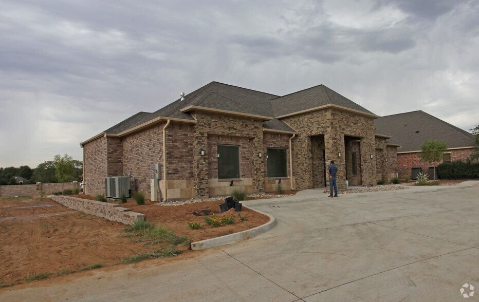 6601 Precinct Line Rd, North Richland Hills, TX for sale - Primary Photo - Image 1 of 5