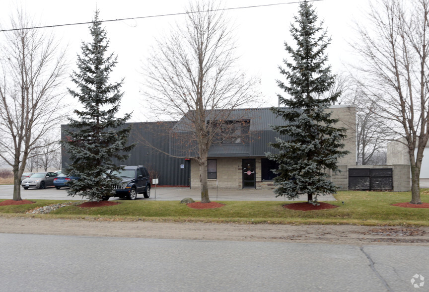 81 Malcolm Rd, Guelph, ON for lease - Building Photo - Image 2 of 2