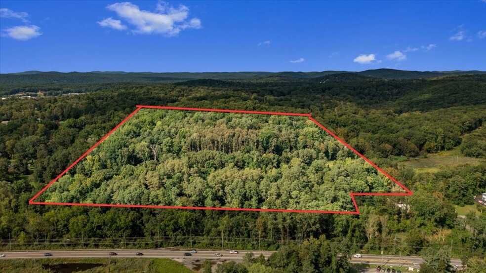 Lexington Ave, Mohegan Lake, NY for sale - Building Photo - Image 3 of 14