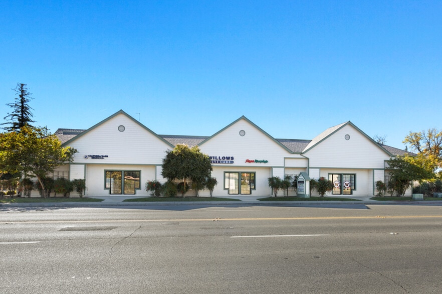 1070 Wood St, Willows, CA for lease - Building Photo - Image 2 of 5