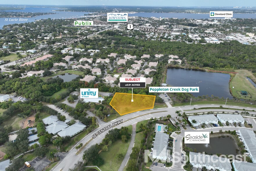 211 SE Central Pky, Stuart, FL for sale - Building Photo - Image 3 of 7