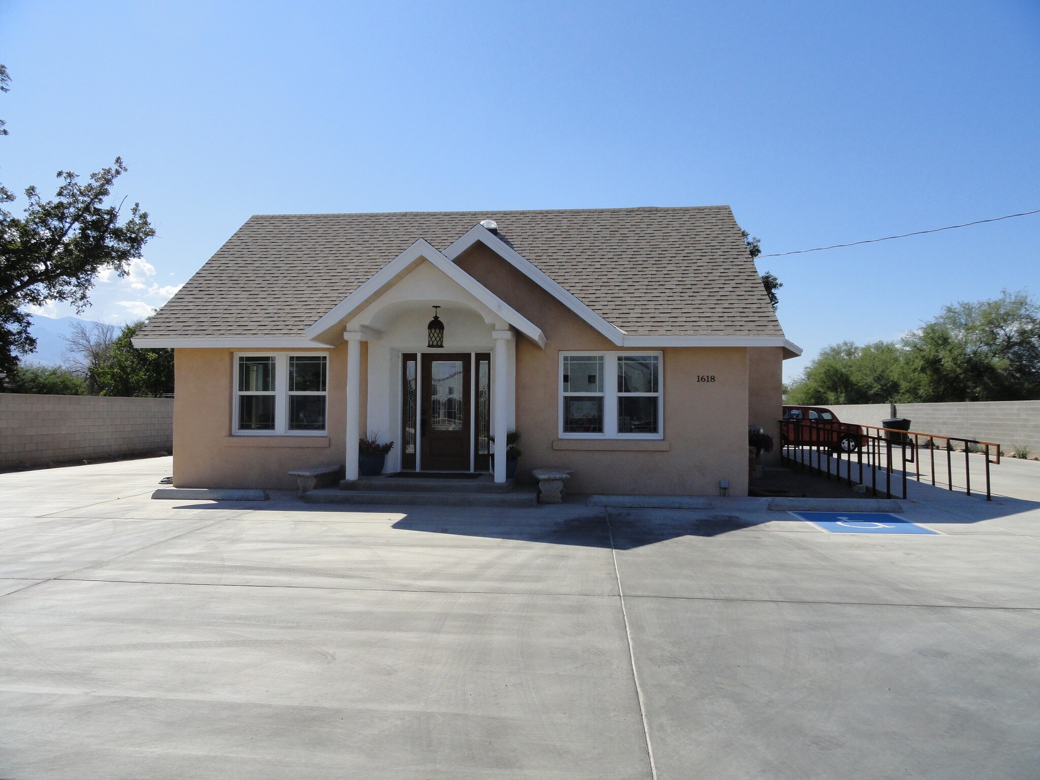 1618 S 1st Ave, Safford, AZ for sale Primary Photo- Image 1 of 1