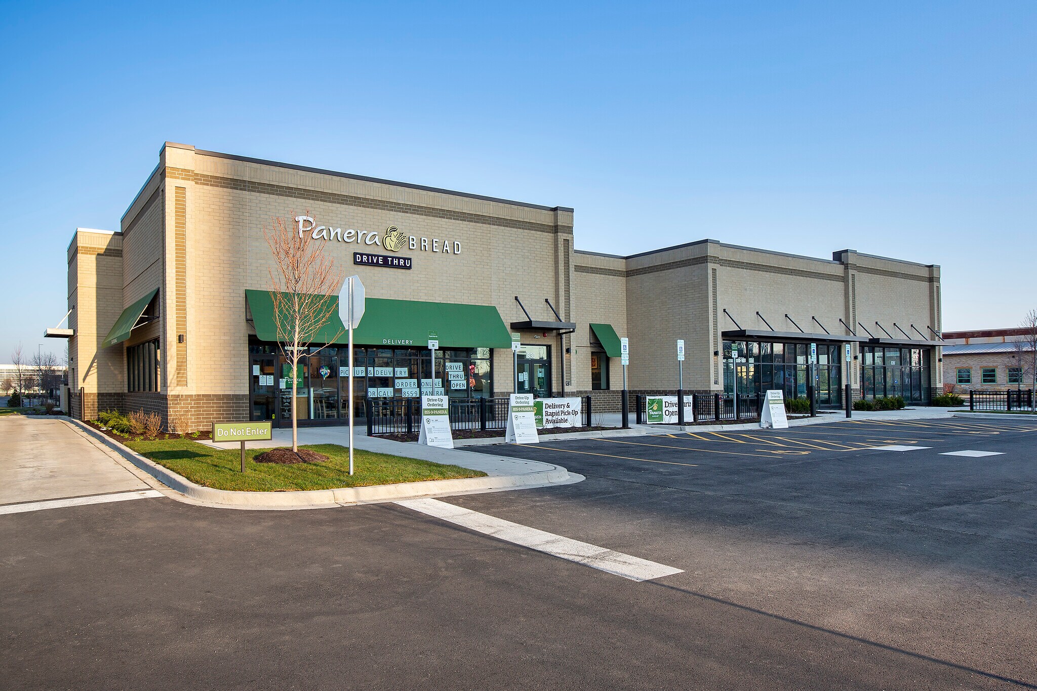 830 N Meacham Rd, Schaumburg, IL 60173 Restaurant