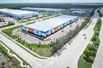 16091 Parallel, Fort Myers, FL for lease Building Photo- Image 2 of 4