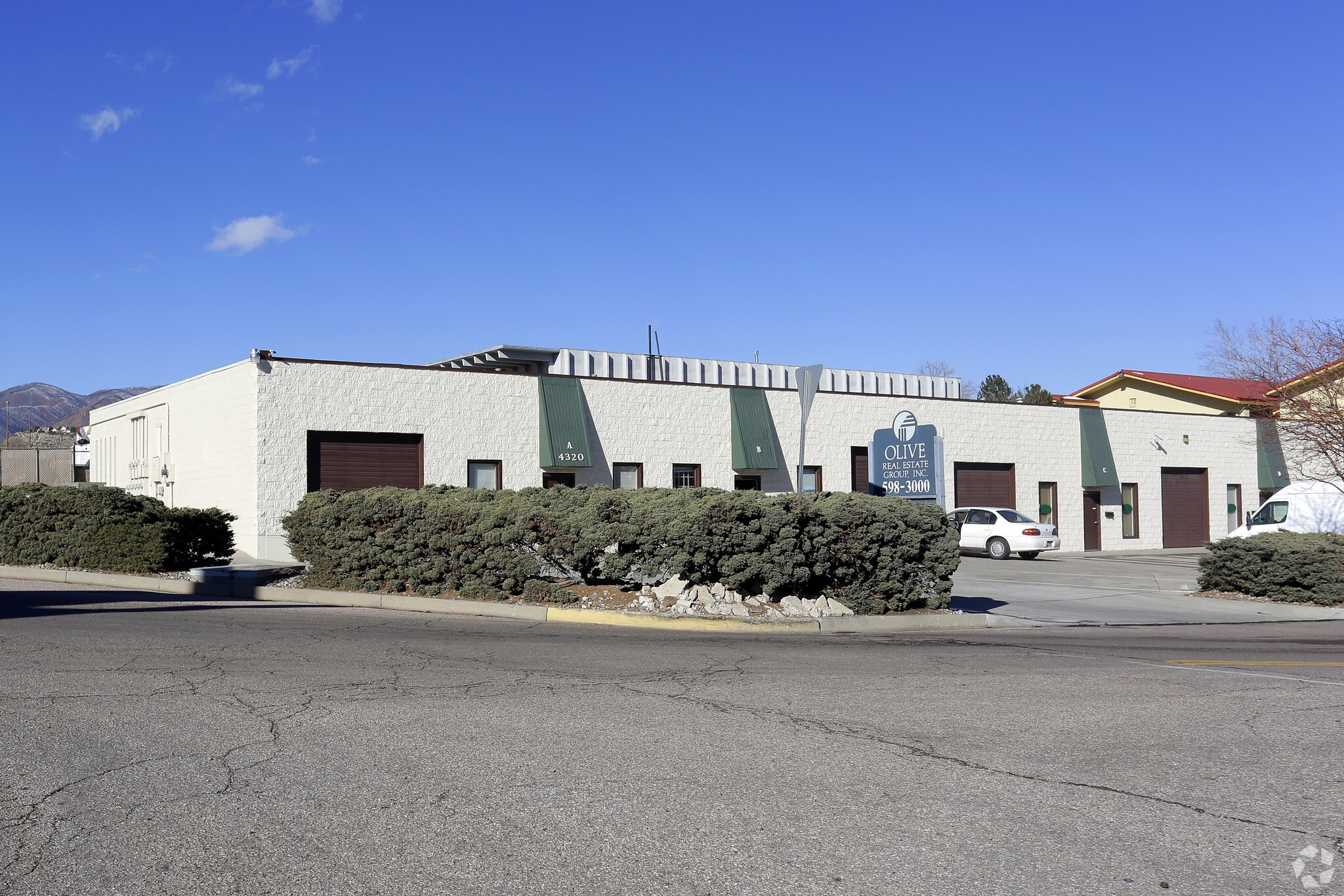 4320 Northpark Dr, Colorado Springs, CO 80907 Industrial Space for
