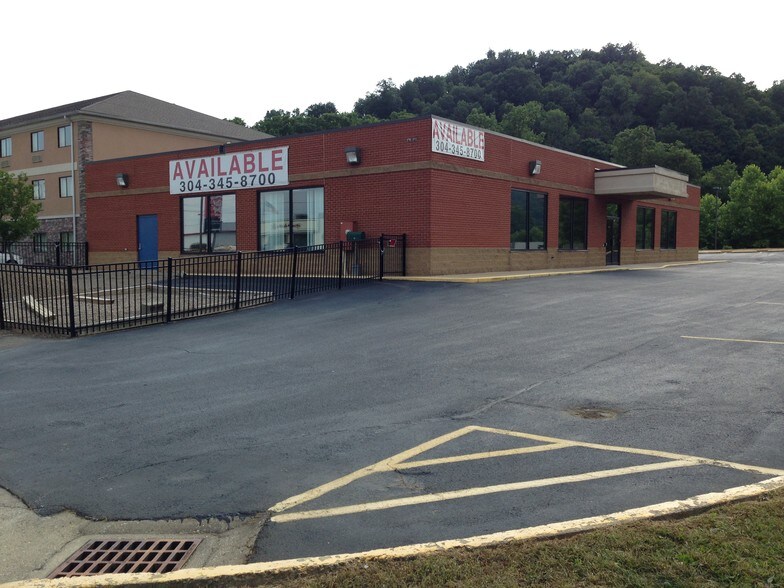 4216 WV34, Hurricane, WV 25526