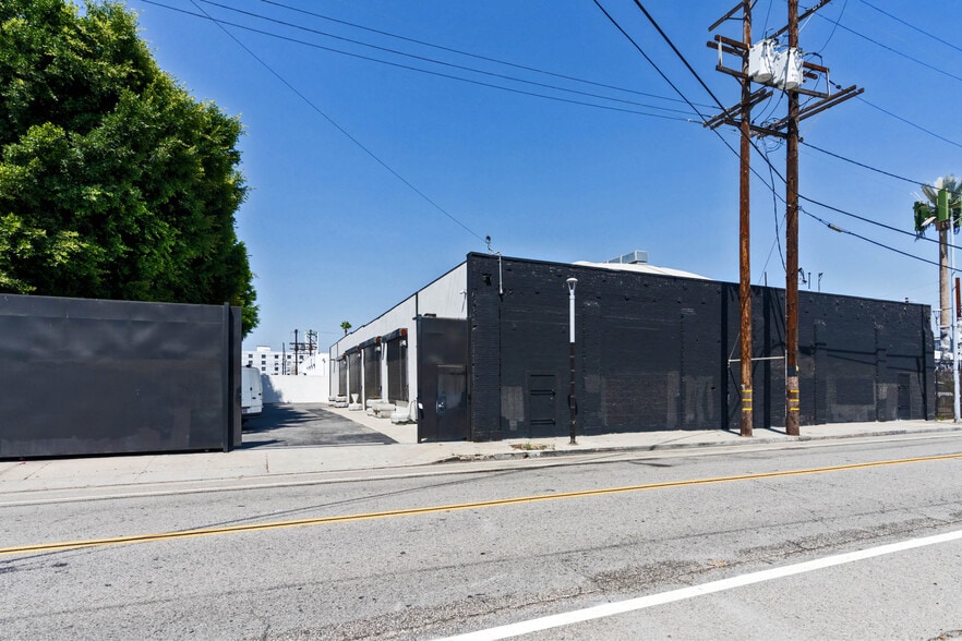 609 S Santa Fe Ave, Los Angeles, CA for sale - Building Photo - Image 2 of 18