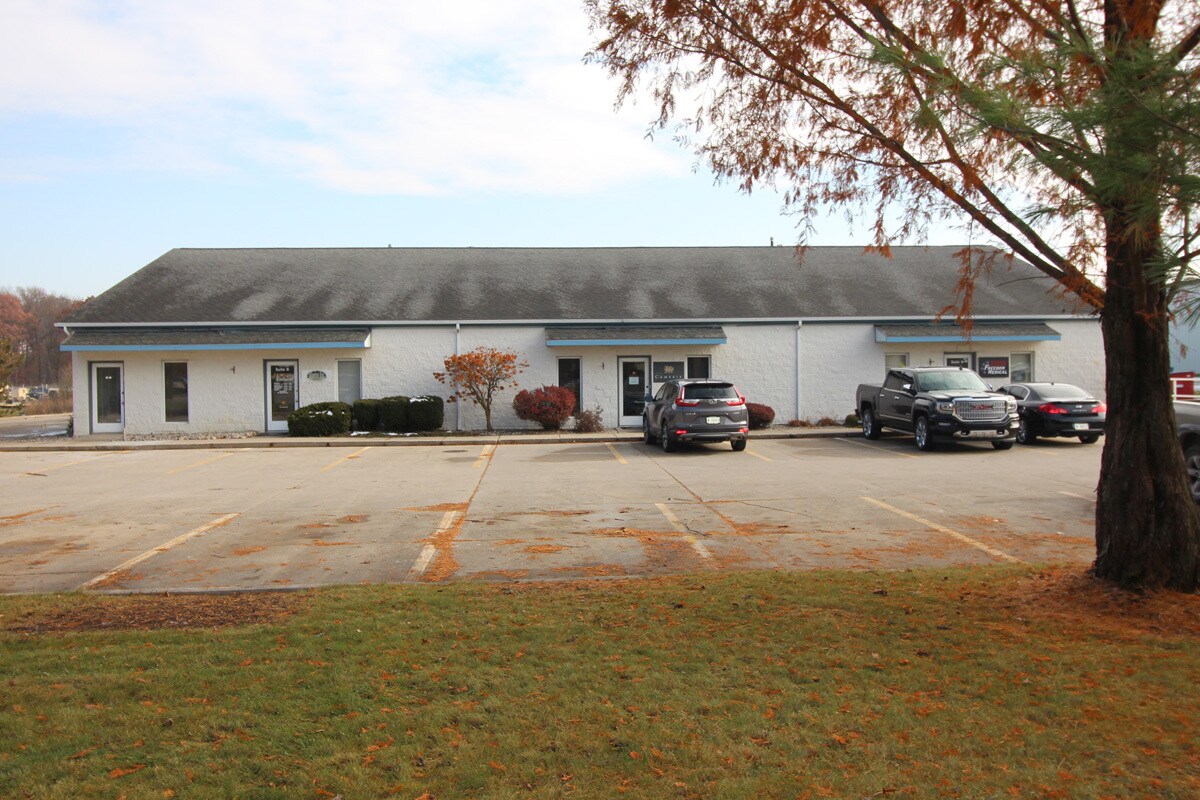 7616 DiSalle Blvd, Fort Wayne, IN for sale Building Photo- Image 1 of 1