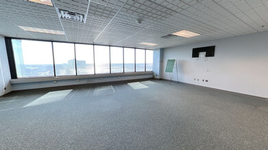 290 Town Center Dr, Dearborn, MI for lease Interior Photo- Image 1 of 1