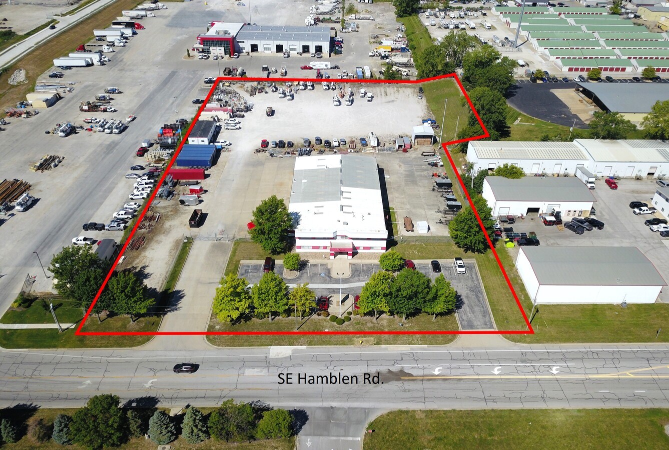 1100 SE Hamblen Rd, Lees Summit, MO 64081