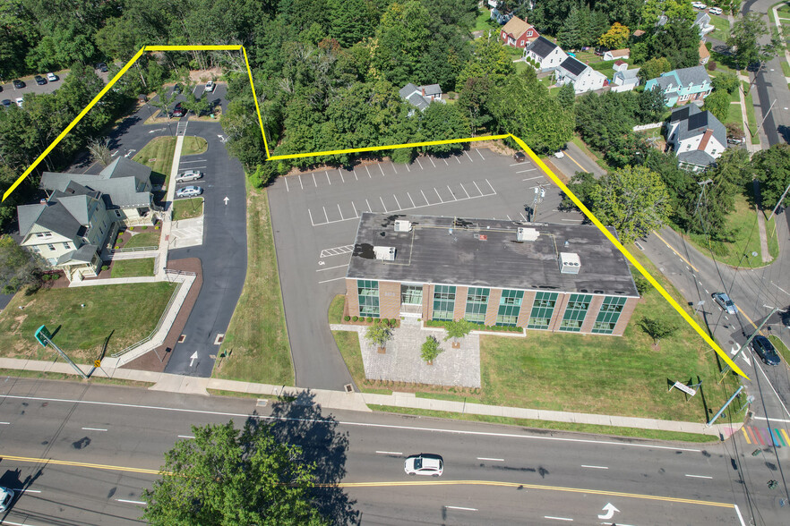 CORNER OF DIXWELL AVENUE AND SANFORD STREET, Hamden, CT for lease - Building Photo - Image 2 of 30