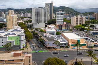1401-1415 Kalakaua Ave, Honolulu, HI - AERIAL  map view