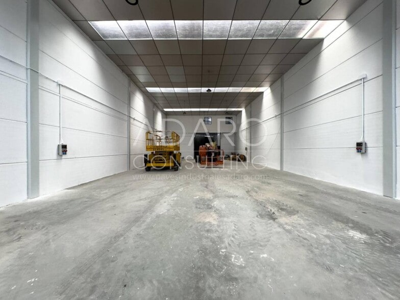 Calle Atenas, 5, Parla, Madrid for lease - Interior Photo - Image 3 of 17