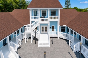Pier Park Plaza - Day Care Center