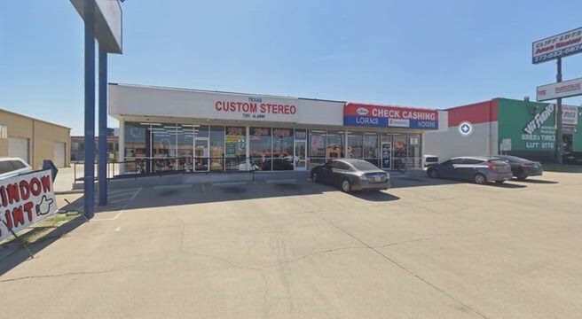 4312 W Camp Wisdom Rd, Dallas, TX for lease - Commercial Listing Video - Image 2 of 5