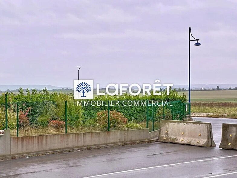 Industrial in Villeneuve-sur-Aisne for sale - Building Photo - Image 3 of 10