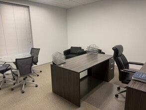 1270 N Loop 1604 E, San Antonio, TX for lease Interior Photo- Image 1 of 5