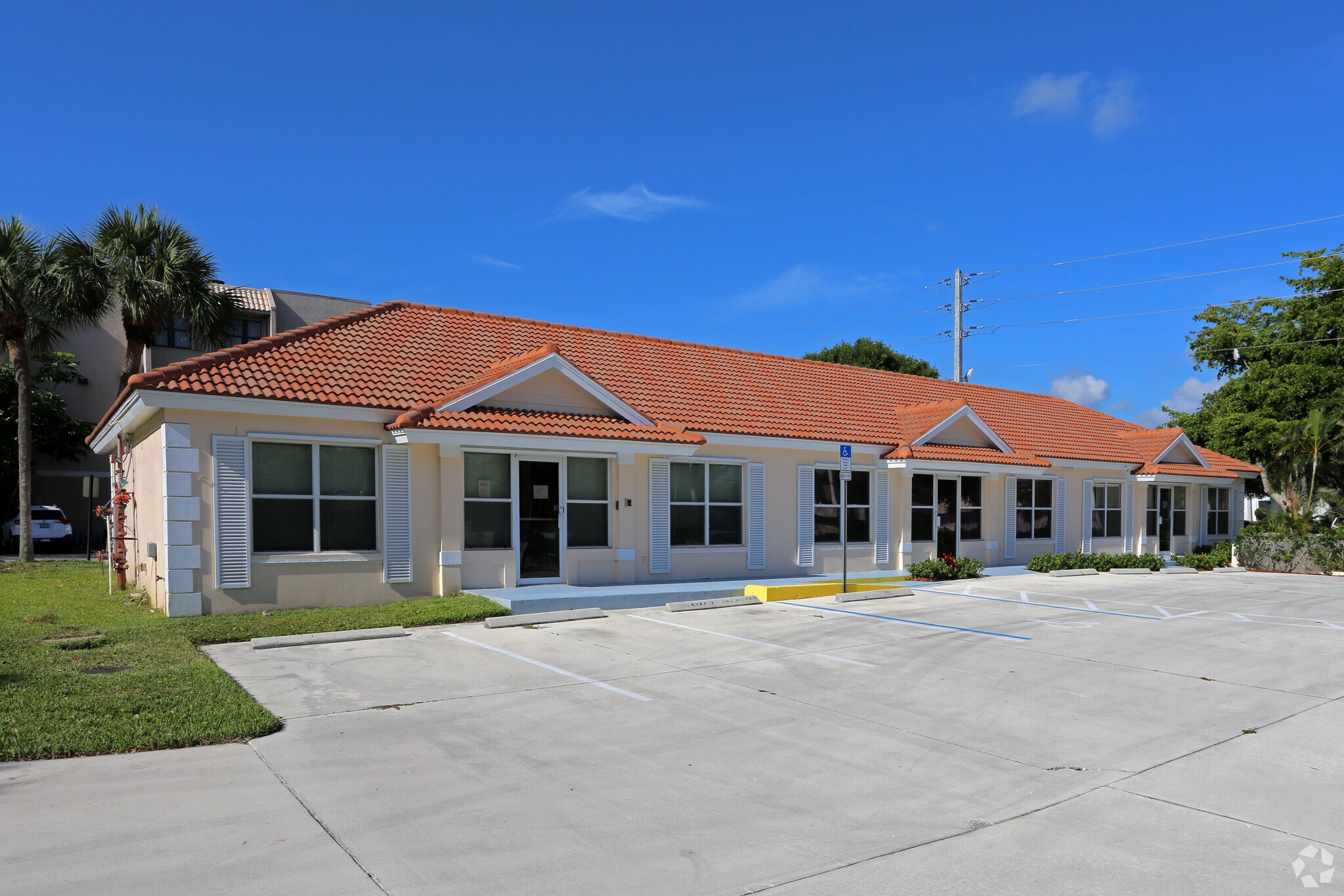 290 SE Florida St, Stuart, FL for sale Primary Photo- Image 1 of 1