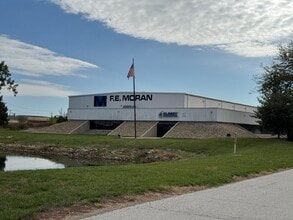 2300 Michigan St, Hammond, IN for lease Building Photo- Image 1 of 32