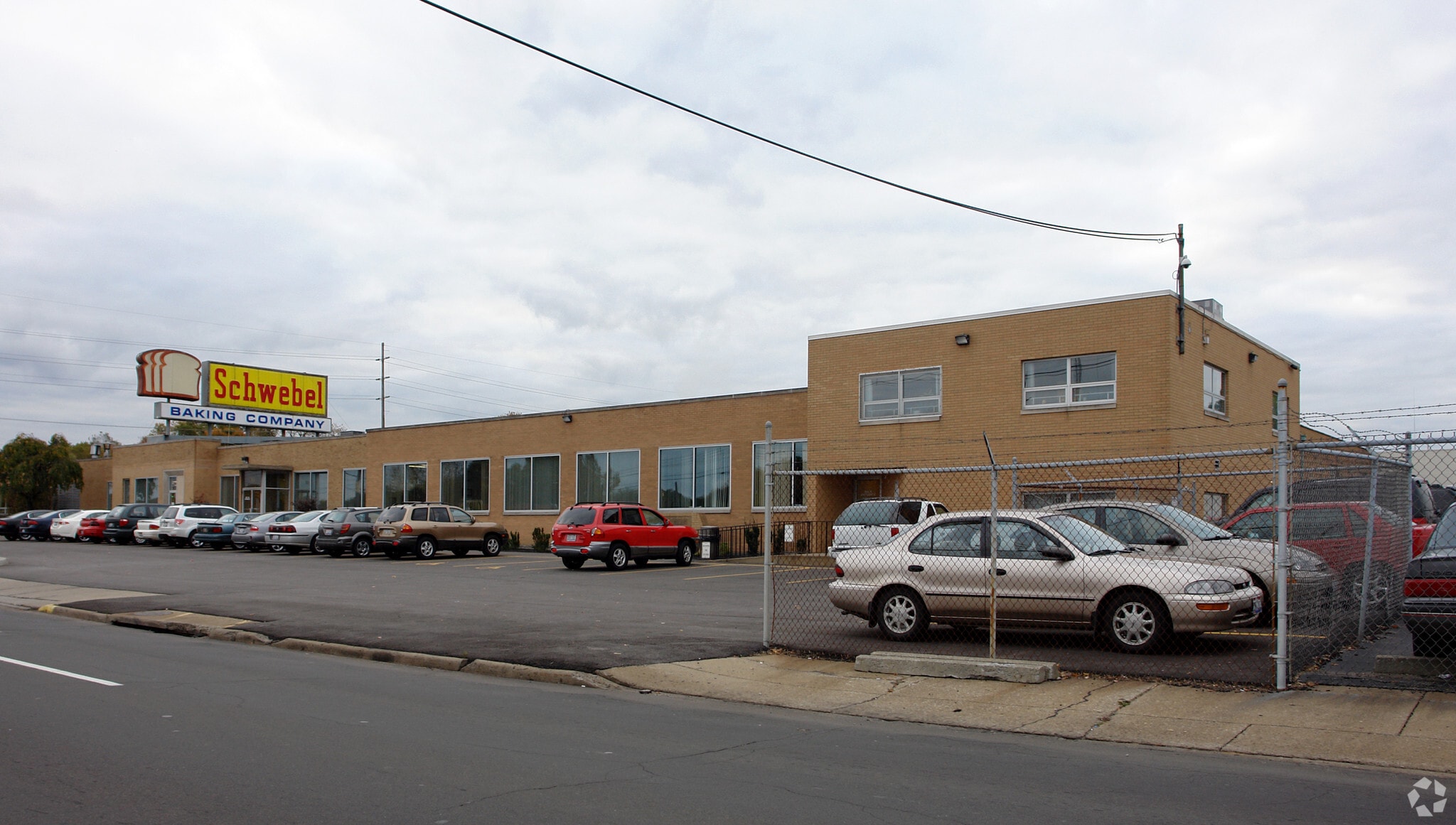 965 E Midlothian Blvd, Youngstown, OH for sale Primary Photo- Image 1 of 3