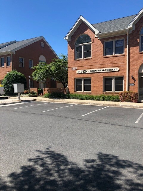 1039 Sterling Rd, Herndon, VA for sale Building Photo- Image 1 of 1