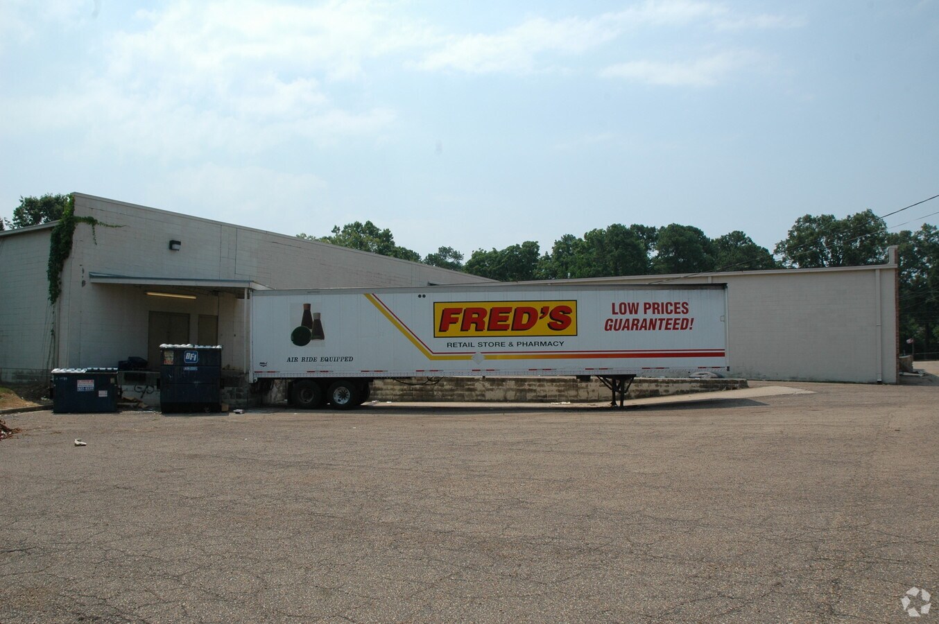 540 Raymond Rd, Jackson, MS 39204