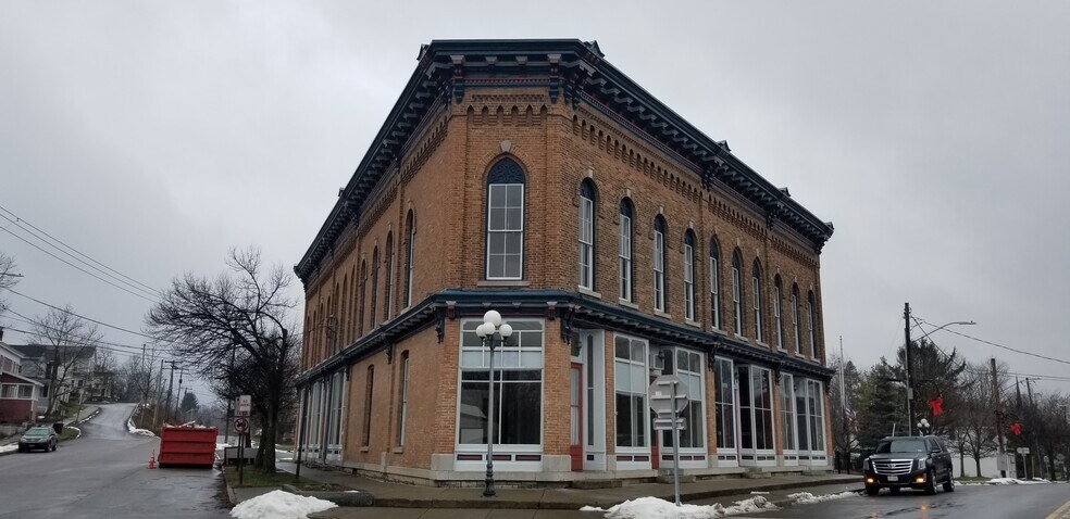 8 Clinton St, Jordan, NY for sale - Building Photo - Image 1 of 1