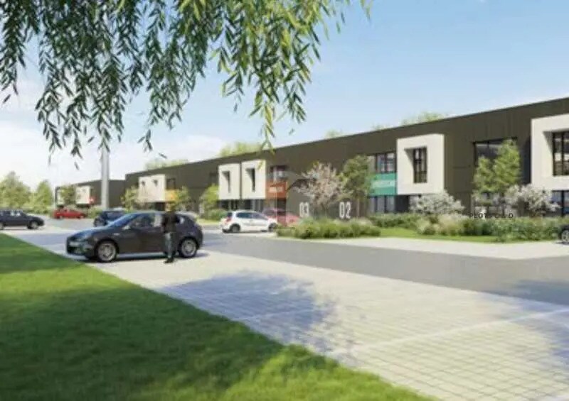 Office in Bondues for lease - Building Photo - Image 2 of 4