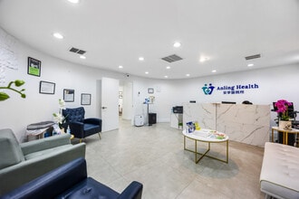 150 NW 70th Ave, Plantation, FL for lease Interior Photo- Image 1 of 16