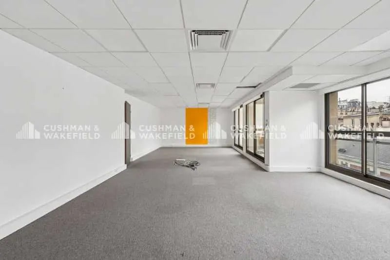 Office in Neuilly-sur-Seine for sale - Interior Photo - Image 3 of 18