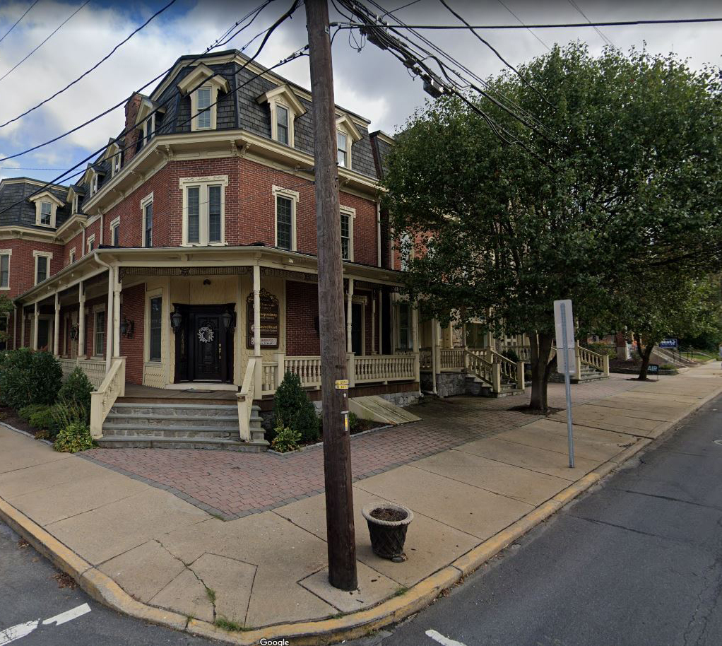 101-105 S Main St, Coopersburg, PA for lease Building Photo- Image 1 of 9