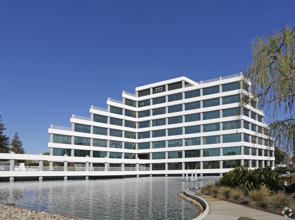 777 Mariners Island Blvd, San Mateo, CA 94404 Keynote Plaza