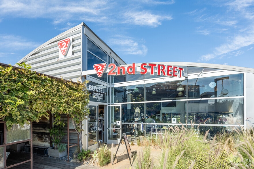 2937 Bristol St, Costa Mesa, CA for lease - Building Photo - Image 3 of 18