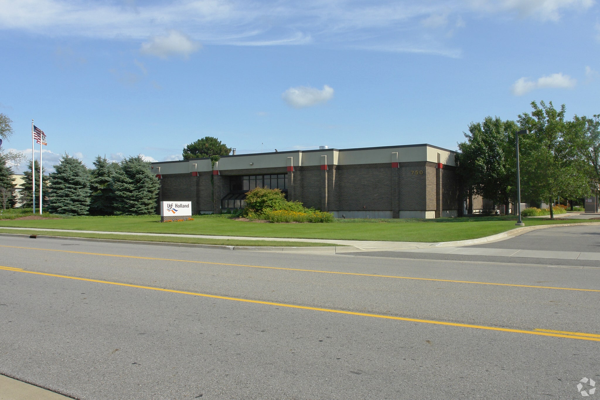 750 E 40th St, Holland, MI for sale Primary Photo- Image 1 of 5