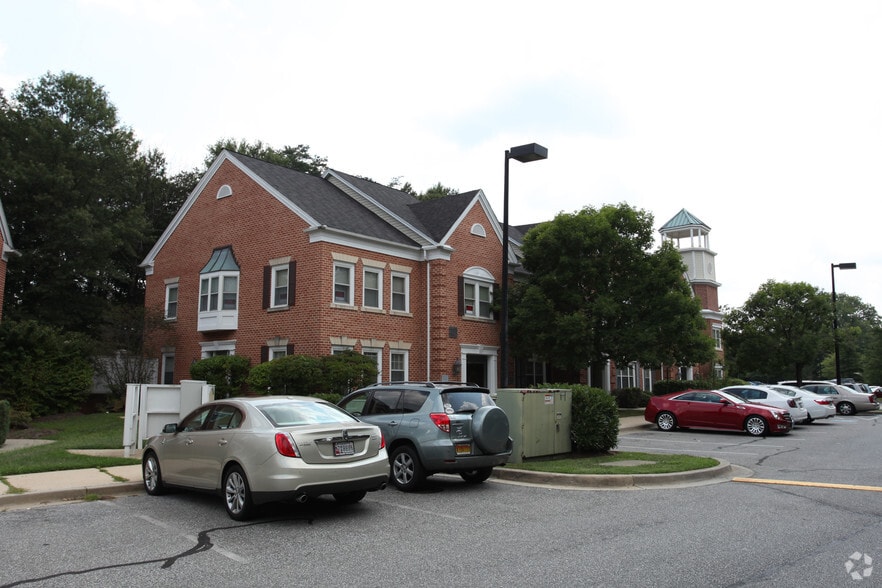 7739-7759 Belle Point Dr, Greenbelt, MD for lease - Building Photo - Image 3 of 9
