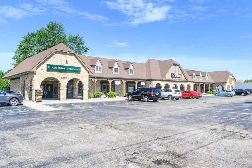 6070 Fenton Rd, Flint, MI for sale - Building Photo - Image 1 of 1