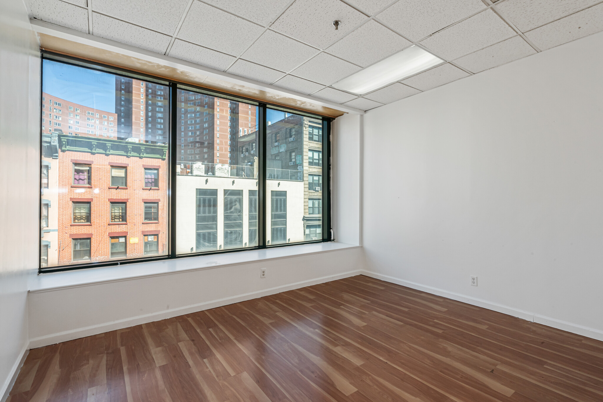 39-41 E Broadway, New York, NY for lease Interior Photo- Image 1 of 13