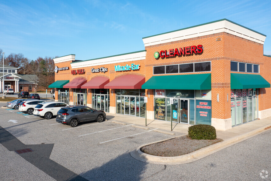 1517-1525 Rock Spring Rd, Forest Hill, MD for lease - Building Photo - Image 1 of 9