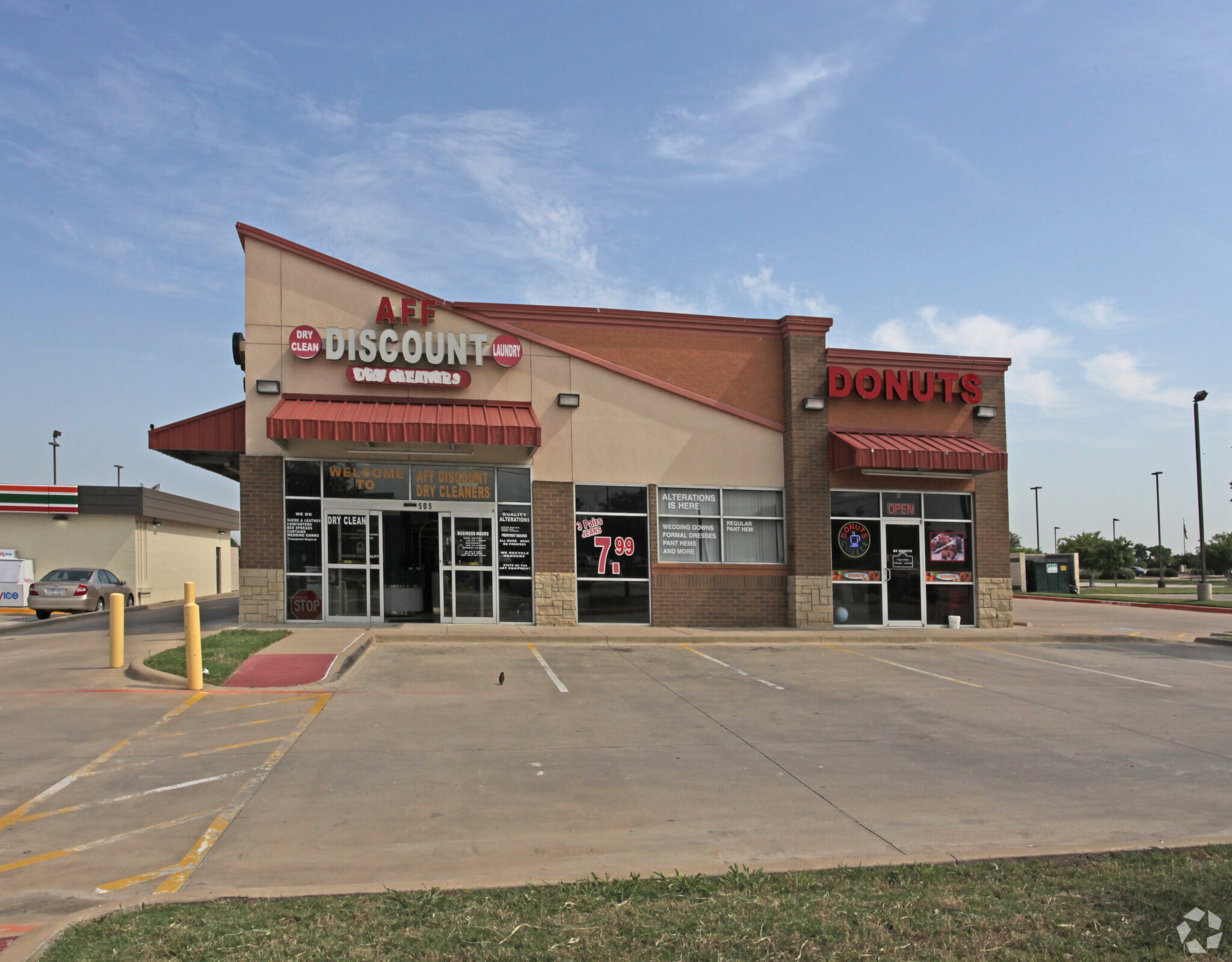 505 Renfro St, Crowley, TX for sale Primary Photo- Image 1 of 1