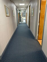 31 Merrick Ave, Merrick, NY for lease Interior Photo- Image 2 of 12