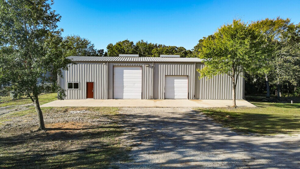 4323 Alexis Ct, College Station, TX for lease - Building Photo - Image 1 of 21